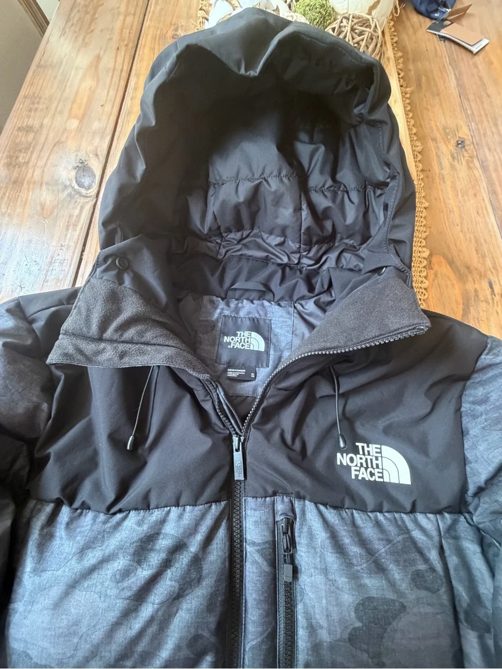 NORTH FACE 550 PRO DOWN JACKET COREFIRE FUTURE LIGHT ARM VENTS MENS XL